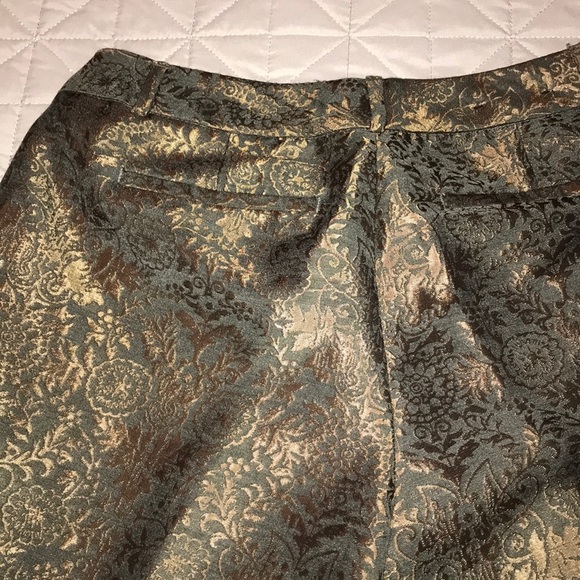 Banana Republic size 4P Martin fit pants - Picture 3 of 6